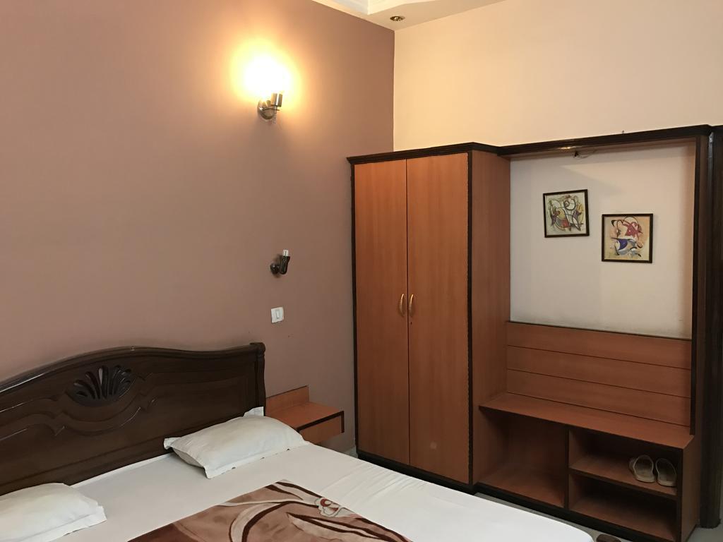 Hotel D R International Ambāla Kültér fotó